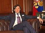 Сенатор попал в больницу после ДТП: его джип протаранил грузовик Сенатор попал в больницу после ДТП: его джип протаранил грузовик