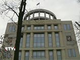 Мосгорсуд вынес в понедельник на основании обвинительного вердикта присяжных приговор фигурантам громкого уголовного дела об убийстве губернатора Магаданской области Валентина Цветкова, которое произошло в 2002 году в Москве Мосгорсуд вынес в понедельник на основании обвинительного вердикта присяжных приговор фигурантам громкого уголовного дела об убийстве губернатора Магаданской области Валентина Цветкова, которое произошло в 2002 году в Москве