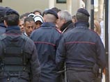 Ливийцы и тунисцы бегут от беспорядков в Италию: ЕС начал миссию "Гермес" Ливийцы и тунисцы бегут от беспорядков в Италию: ЕС начал миссию "Гермес"