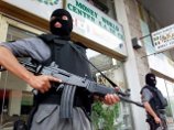 В Мексике бандиты расстреляли посетителей двух баров: погибли восемь человек, ранены 15 В Мексике бандиты расстреляли посетителей двух баров: погибли восемь человек, ранены 15