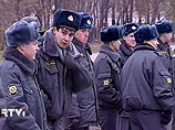 По данным на август 2010 года, численность российской милиции составляет около 1,4 млн человек