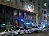 Гальяно был задержан парижской полицией 24 февраля по подозрению в хулиганском поведении и антисемитских оскорблениях в ходе разгоревшейся ссоры на террасе кафе La Perle