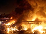 Пожар на фабрике в Венгрии вызвал огненный торнадо (ФОТО)
