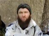 Сразу на нескольких исламистских сайтах появилось в четверг очередное видеообращение лидера кавказских боевиков Доку Умарова, который признал всех российских мусульман вести джихад Сразу на нескольких исламистских сайтах появилось в четверг очередное видеообращение лидера кавказских боевиков Доку Умарова, который признал всех российских мусульман вести джихад