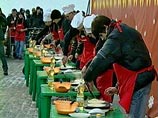 В Москве на Васильевском спуске открывается Масленичный городок В Москве на Васильевском спуске открывается Масленичный городок