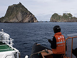 КНДР отказалась принять 27 своих рыбаков, которых на деревянном баркасе занесло в феврале в южнокорейские территориальные воды