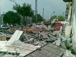 По предварительным данным, семь человек погибли, более 120 получили ранения. Как следует из сообщений, "разрушения в уезде серьезны" По предварительным данным, семь человек погибли, более 120 получили ранения. Как следует из сообщений, "разрушения в уезде серьезны"