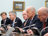 Московские встречи Байдена: Путин призвал отменить визы между РФ и США, а оппозиция - не пускать российских чиновников Московские встречи Байдена: Путин призвал отменить визы между РФ и США, а оппозиция - не пускать российских чиновников
