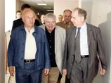 После отставки Лужкова его "сплоченная команда" разбежалась кто куда. Сам экс-мэр пишет пьесу После отставки Лужкова его "сплоченная команда" разбежалась кто куда. Сам экс-мэр пишет пьесу