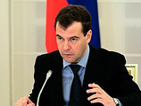 Президент Дмитрий Медведев опередил многих своих коллег в выражении соболезнований японскому народу