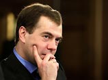 Медведева не приняли в список кандидатов на звание "почетного санкт-петербуржца"
