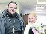 Волочкова продолжает спорить о православном дресс-коде: "Бог нас не в парандже рождает!" Волочкова продолжает спорить о православном дресс-коде: "Бог нас не в парандже рождает!"