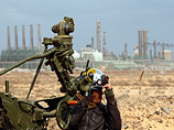 Германия может рассчитывать в будущем на нефтяные контракты в Ливии". "Мы не отдадим нашу нефть, которой хочет завладеть Запад", - добавил Каддафи