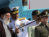 В Иране создали и показали верховному лидеру беспилотную "летающую тарелку"