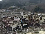 Некоторые японские специалисты выступили с прогнозом о том, что последние землетрясения на полуострове Идзу в префектуре Сидзуока, где расположен этот потухший вулкан, могут послужить "бикфордовым шнуром" к возобновлению извержений