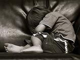 На Украине женщина-депутат до полусмерти избила 3-летнего пасынка На Украине женщина-депутат до полусмерти избила 3-летнего пасынка