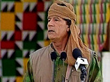 "Ливия превратилась в адский огонь для агрессоров, и Запад падет, как пали Гитлер и Муссолини", - заявил Каддафи в телеобращении к нации в связи с началом военной операции