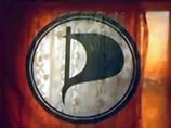 Отказ оскорбил 15 тысяч членов "Пиратской партии России", которых Минюст принял за уголовников. "Домыслы Минюста мы будем оспаривать в суде", - говорится в заявлении от имени организации Отказ оскорбил 15 тысяч членов "Пиратской партии России", которых Минюст принял за уголовников. "Домыслы Минюста мы будем оспаривать в суде", - говорится в заявлении от имени организации