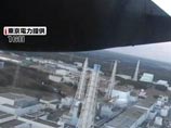 Над третьим реактором "Фукусимы-1" взметнулся столб дыма Над третьим реактором "Фукусимы-1" взметнулся столб дыма