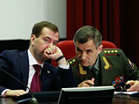Медведев поручил главе МВД Рашиду Нургалиеву сократить аппарат, укрепив за счет этого полицию на местах