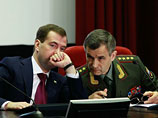 Медведев поручил главе МВД Рашиду Нургалиеву сократить аппарат, укрепив за счет этого полицию на местах Медведев поручил главе МВД Рашиду Нургалиеву сократить аппарат, укрепив за счет этого полицию на местах