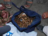 Взрыв прогремел, когда местные жители попытались украсть оттуда боеприпасы спустя день после столкновений между боевиками и армией Взрыв прогремел, когда местные жители попытались украсть оттуда боеприпасы спустя день после столкновений между боевиками и армией