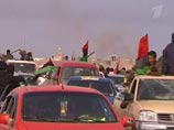 Ливийские повстанцы в панике бегут под шквальным огнем сил Каддафи