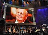 Горбачев "пушисто" отметил юбилей в Лондоне, его попытался арестовать диссидент Буковский Горбачев "пушисто" отметил юбилей в Лондоне, его попытался арестовать диссидент Буковский