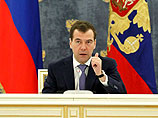 Медведев разозлился на российский авиапром после поломки своего самолета: "нужно вкалывать, а не деньги требовать"
