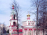 В Москве сосулька, упавшая с крыши храма, травмировала ребенка В Москве сосулька, упавшая с крыши храма, травмировала ребенка
