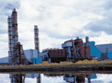 На иркутском заводе рабочие попали под выброс расплавленного металла: один погиб, трое обгорели