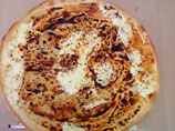 На австралийской пицце с сыром проступил лик Христа (ФОТО)