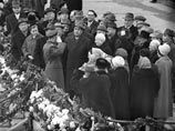 По еще одной неофициальной версии, у Гагарина возник конфликт с высшим руководством страны, и катастрофа была якобы подстроена специалистами КГБ, агенты которого принимали активное участие в расследовании произошедшего По еще одной неофициальной версии, у Гагарина возник конфликт с высшим руководством страны, и катастрофа была якобы подстроена специалистами КГБ, агенты которого принимали активное участие в расследовании произошедшего