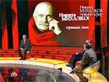 "Если пойдут оба, я буду за Путина", - сказал Михалков в прямом эфире программы "НТВшники"