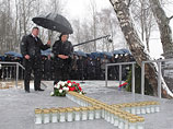 Скандал в годовщину трагедии под Смоленском - на памятнике поменяли мемориальную доску