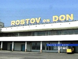 Пассажирский самолет Boeing 737-400, следовавший рейсом 410 из Дубая (ОАЭ), при посадке в аэропорту Ростова-на-Дону во вторник выкатился за пределы посадочной полосы