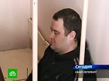 В Петербурге экс-милиционер получил 4 месяца колонии-поселения за избиение учительницы В Петербурге экс-милиционер получил 4 месяца колонии-поселения за избиение учительницы