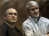 На сайте пресс-центра Ходорковского и Лебедева говорится, что о желании присутствовать на заседании коллегии ВС уже заявил Ходорковский