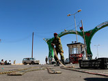 Пока не достигнуто соглашение о перемирии, ожесточенные бои между армией Каддафи и силами повстанцев продолжаются