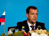 Президент России Дмитрий Медведев в беседе с российскими журналистами по завершении саммита БРИКС в китайском городе Санья предложил создать международный механизм реагирования на аварии, подобные катастрофе на японской АЭС "Фукусима-1 Президент России Дмитрий Медведев в беседе с российскими журналистами по завершении саммита БРИКС в китайском городе Санья предложил создать международный механизм реагирования на аварии, подобные катастрофе на японской АЭС "Фукусима-1