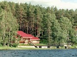 Государственную резиденцию "Шуйская Чупа" в Карелии, где любил отдыхать первый президент Росиии Борис Ельцин, продали с аукциона за 291 миллион рублей Государственную резиденцию "Шуйская Чупа" в Карелии, где любил отдыхать первый президент Росиии Борис Ельцин, продали с аукциона за 291 миллион рублей