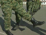 "Воспитывая" призывника на плацу, нетрезвый командир роты ранил его в живот штык-ножом "Воспитывая" призывника на плацу, нетрезвый командир роты ранил его в живот штык-ножом