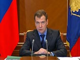 Президент России Дмитрий Медведев в конце марта поручил заменить чиновников в советах директоров госкомпаний, работающих в конкурентной среде, на независимых директоров
