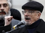 Алексеевой и Лимонову не нравится привилегия "Наших" на акции с перекрытием движения Алексеевой и Лимонову не нравится привилегия "Наших" на акции с перекрытием движения