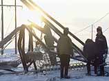 Циклон, пришедший на Сахалин минувшей ночью, сопровождающийся сильным ветром и обильными осадками в виде мокрого снега, вызвал повреждения ряда линий электропередачи напряжением 6-10 кВ ОАО "Сахалинэнерго"
