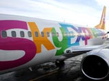 В Ростове у Boeing-737 при подготовке к взлету отвалилось колесо В Ростове у Boeing-737 при подготовке к взлету отвалилось колесо