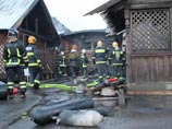 Под Петербургом сожгли любимый ресторан Путина, принадлежащий одному из его "друзей" Под Петербургом сожгли любимый ресторан Путина, принадлежащий одному из его "друзей"