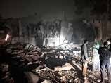 Авиация НАТО нанесла удар по территории резиденции Баб аль-Азизия ливийского лидера Муаммара Каддафи, расположенной на юго-востоке Триполи, серьезно повредив три строения