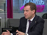 Медведев заглянул на телеканал после окончания совместного заседания комиссии по модернизации и попечительского совета фонда "Сколково", которое проходило в Digital October, где также располагается редакция "Дождь Медведев заглянул на телеканал после окончания совместного заседания комиссии по модернизации и попечительского совета фонда "Сколково", которое проходило в Digital October, где также располагается редакция "Дождь