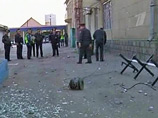 В Волгограде саперы уничтожили взрывное устройство, которое неизвестные оставили у здания Академии МВД в сумке. Бомбу взорвали с помощью робота-манипулятора